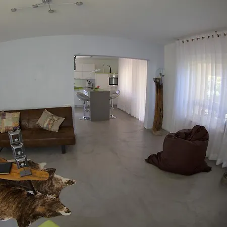 Avantgarde Living Apartman