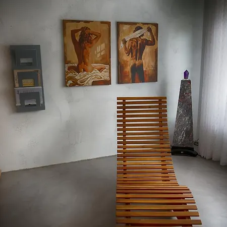 Avantgarde Living Apartment